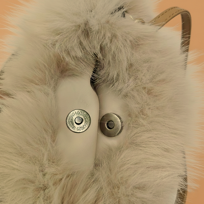 Fluffy chic wintertas