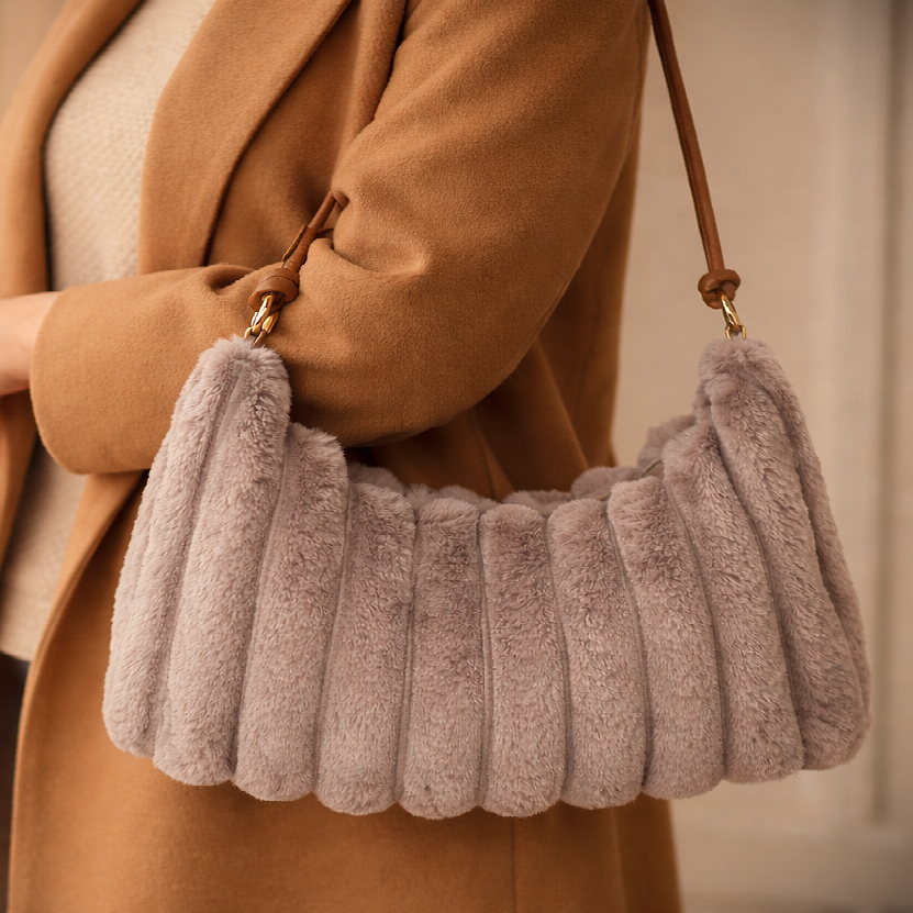 Weiche Plüsch-Schultertasche